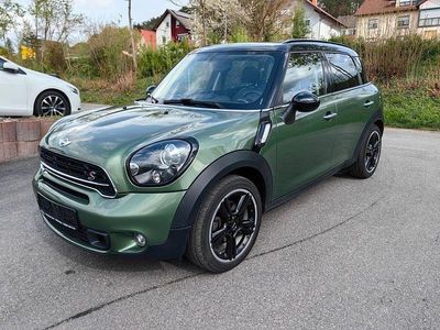 Usata Mini Cooper SD Countryman 143 CV (105 kW) 2015 Verde SUV