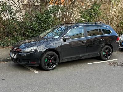 Gebraucht VW Golf VI 105 PS (77 kW) 2010 Schwarz Kleinwagen