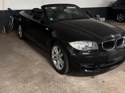 Gebraucht BMW 118 Cabriolet 143 PS (105 kW) 2010 Schwarz Cabrio