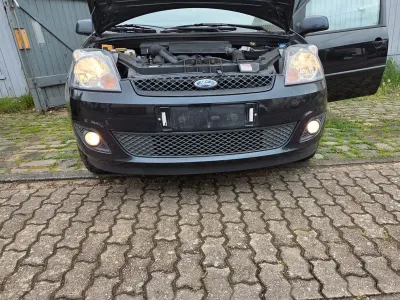 Gebraucht Ford Fiesta Ghia 101 PS (74 kW) 2006 Schwarz Kleinwagen