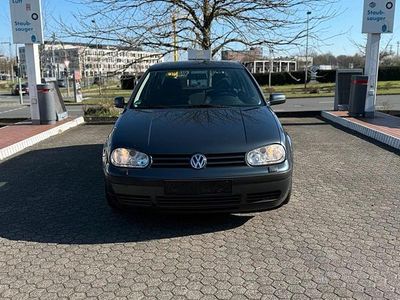 Gebraucht VW Golf IV 101 PS (74 kW) 2000 Grau Kleinwagen
