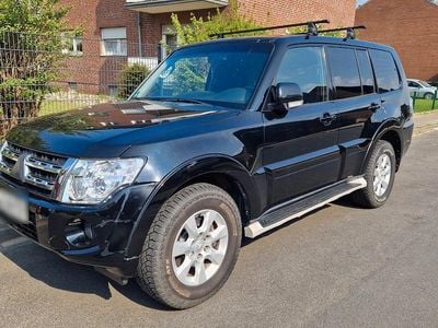 Usata Mitsubishi Pajero 200 CV (147 kW) 2012 Nero SUV