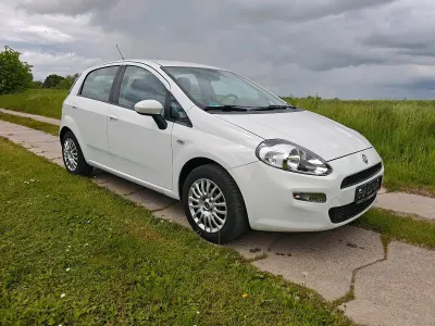 Gebraucht Fiat Grande Punto Street 69 PS (50 kW) 2014 Weiß Kleinwagen