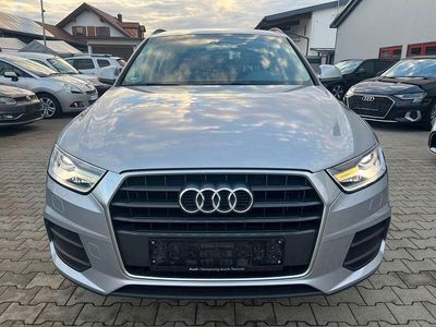 Silber Gebraucht 2015 Audi Q3 Basis SUV | 12.900 € (Fairer Preis)