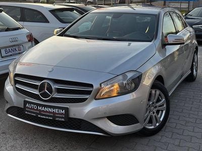 Gebraucht Mercedes A200 Urban 136 PS (100 kW) 2012 Silber Limousine