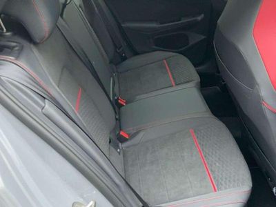 Grau Gebraucht 2023 VW Golf VIII GTI Limousine | 37.400 € (Fairer Preis)