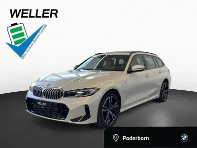 Używany BMW 330e M Sport 292 KM (214 kW) 2025 Biały Kombi