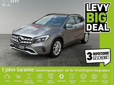 Gebraucht Mercedes GLA180 Style 122 PS (89 kW) 2018 Grau SUV