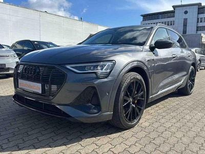 Gebraucht Audi e-tron S-Line 300 kW (408 PS) 2022 Daytonagrau perleffekt SUV