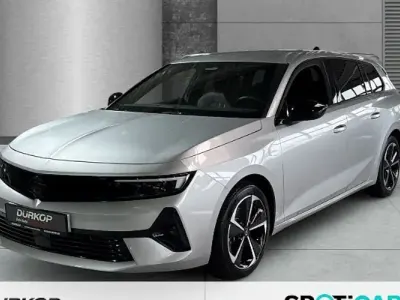 Używany Opel Astra 130 KM (95 kW) 2024 Srebrny Kombi