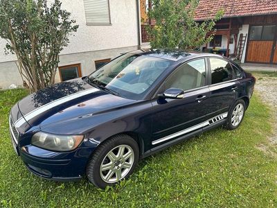 Volvo S40