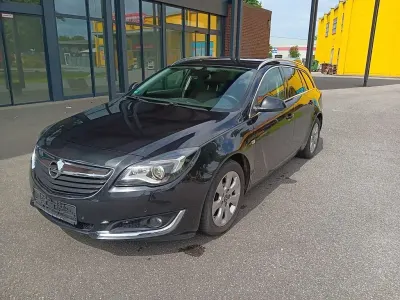 Gebraucht Opel Insignia Sport 136 PS (100 kW) 2016 Schwarz Kombi
