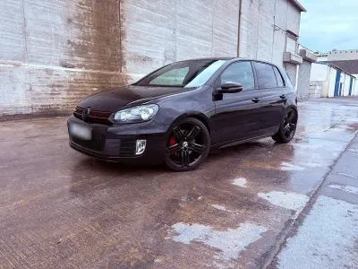 Gebraucht VW Golf VI GTI 260 PS (191 kW) 2009 Schwarz Kleinwagen