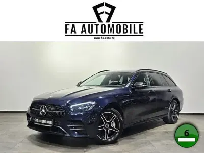 Gebraucht Mercedes E300 AMG line 194 PS (142 kW) 2022 Blau Limousine