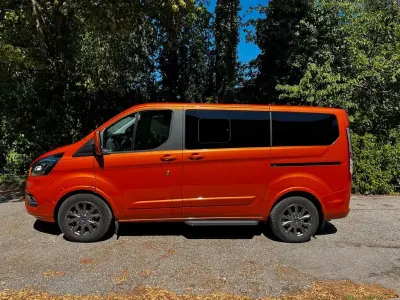 Gebraucht Ford Tourneo Custom Titanium X 170 PS (125 kW) 2023 Orange Van