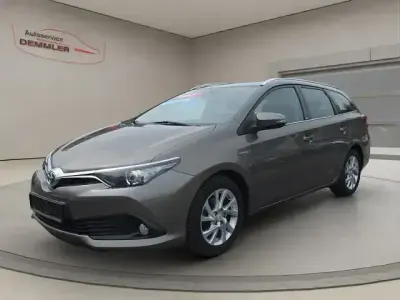 Gebraucht Toyota Auris Touring Sports 136 PS (100 kW) 2017 Grau Kombi