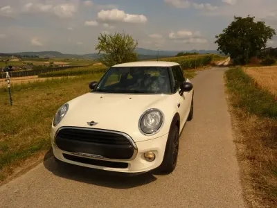 Gebraucht Mini ONE 102 PS (75 kW) 2017 Weiß Kleinwagen