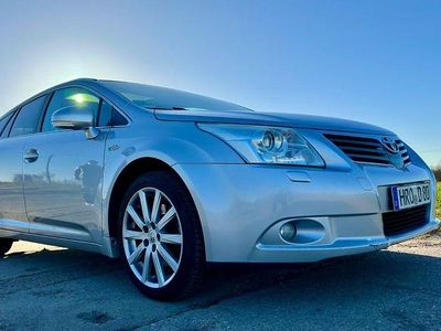 Gebraucht Toyota Avensis TEC-Edition 150 PS (110 kW) 2009 Silber Kombi