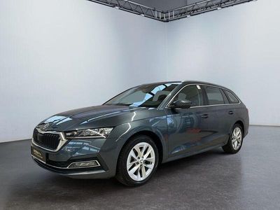Usata Skoda Octavia First Edition 110 CV (80 kW) 2020 Grigio Station wagon