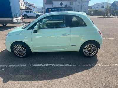 Begagnad Fiat 500 Lounge 69 HK (50 kW) 2015 Grön Halvkombi
