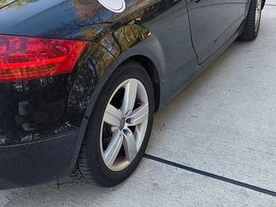 Begagnad Audi TT Roadster Sport 160 HK (117 kW) 2010 Svart Cab