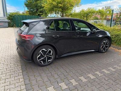 Gebraucht VW ID.3 Pure 110 kW (150 PS) 2021 Schwarz Kleinwagen