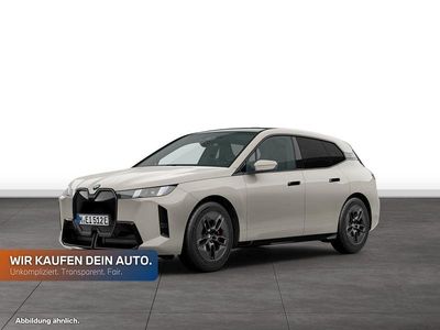 Usata BMW iX Comfort Edition 400 kW (544 CV) 2025 Grigio SUV