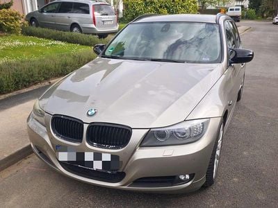 Second-hand BMW 318 Sport Line 143 CP (105 kW) 2010 Maro Break