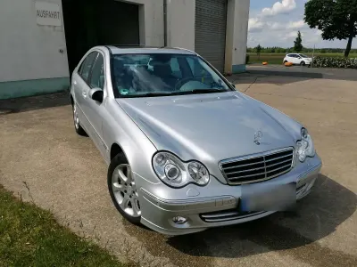 Gebraucht Mercedes C280 231 PS (169 kW) 2006 Silber Limousine