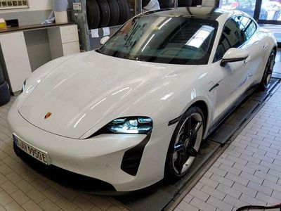 Porsche Taycan 4S