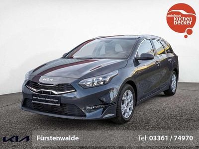 Gebraucht Kia Ceed Vision 140 PS (102 kW) 2024 Grau Kleinwagen