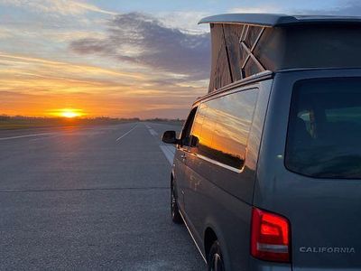 Gebraucht VW California Beach 179 PS (131 kW) 2012 Grau Van