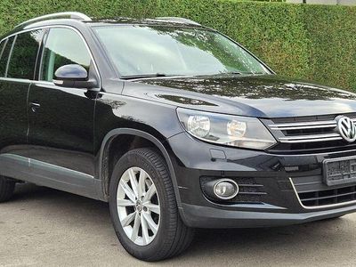 Schwarz Gebraucht 2012 VW Tiguan SUV | 8.900 €