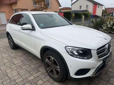Gebraucht Mercedes GLC250 211 PS (155 kW) 2017 Weiß SUV