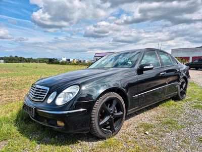 Mercedes E220