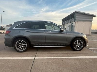 Gebraucht Mercedes GLC250 204 PS (150 kW) 2017 Grau SUV