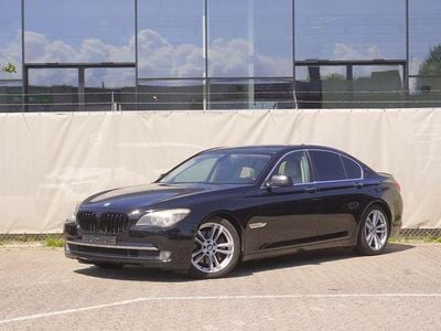 BMW 730
