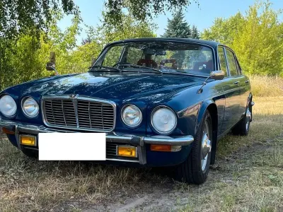 Gebraucht Jaguar XJ6 159 PS (116 kW) 1975 Blau Limousine