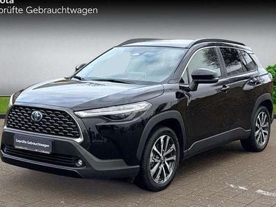Gebraucht Toyota Corolla Cross Basis 197 PS (144 kW) 2023 Tiefschwarz mica metallic SUV