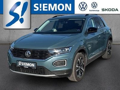 Second-hand VW T-Roc IQ Drive 150 CP (110 kW) 2020 Albastru SUV