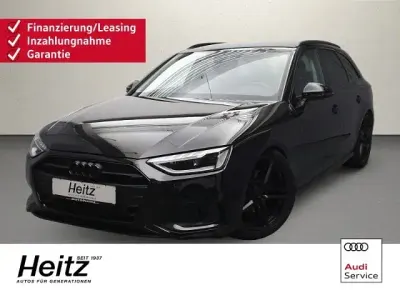 Gebraucht Audi A4 Advanced 163 PS (119 kW) 2023 Mythosschwarz Kombi