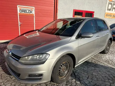 Second-hand VW Golf VII Highline 122 CP (89 kW) 2013 Argintiu Berlinǎ