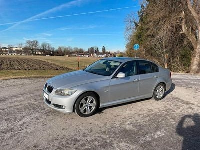Silber Gebraucht 2010 BMW 320 Limousine | 5.900 € (Superpreis)