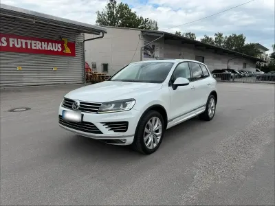 Gebraucht VW Touareg R-line 262 PS (192 kW) 2016 Weiß SUV