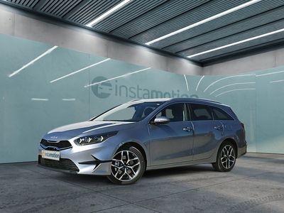 Gebraucht Kia Ceed 140 PS (102 kW) 2024 Silber Kleinwagen