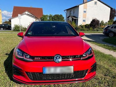 Rot Gebraucht 2019 VW Golf GTI Limousine | 22.900 € (Fairer Preis)