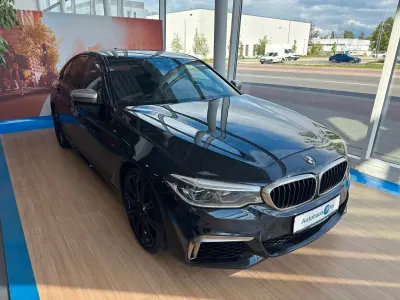 Gebraucht BMW M550 Performance 400 PS (294 kW) 2017 Schwarz Limousine