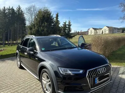 Używany Audi A4 Allroad Comfort 272 KM (200 kW) 2017 Czarny Kombi