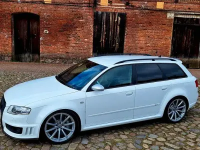 Gebraucht Audi RS4 Ambiente 420 PS (308 kW) 2008 Weiß Kombi