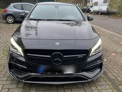 Mercedes CLA45 AMG